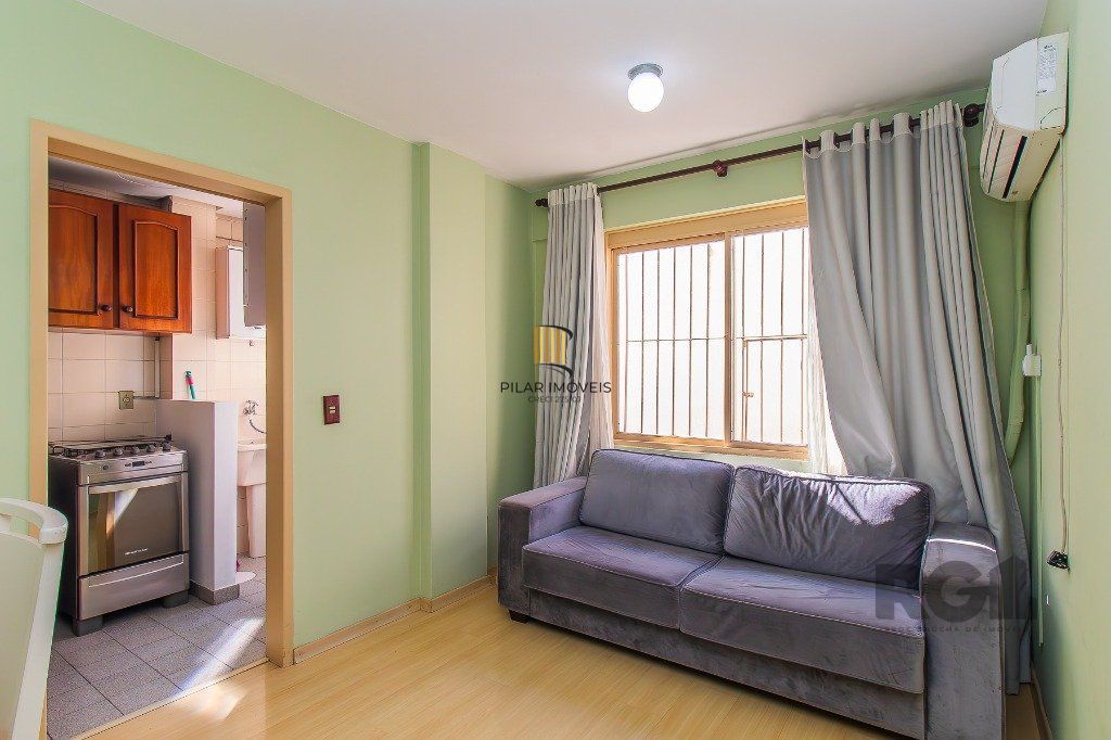 APARTAMENTO 1 DORMITÓRIO SEMI-MOBILIADO COM 34,94m² privativo - CIDADE BAIXA