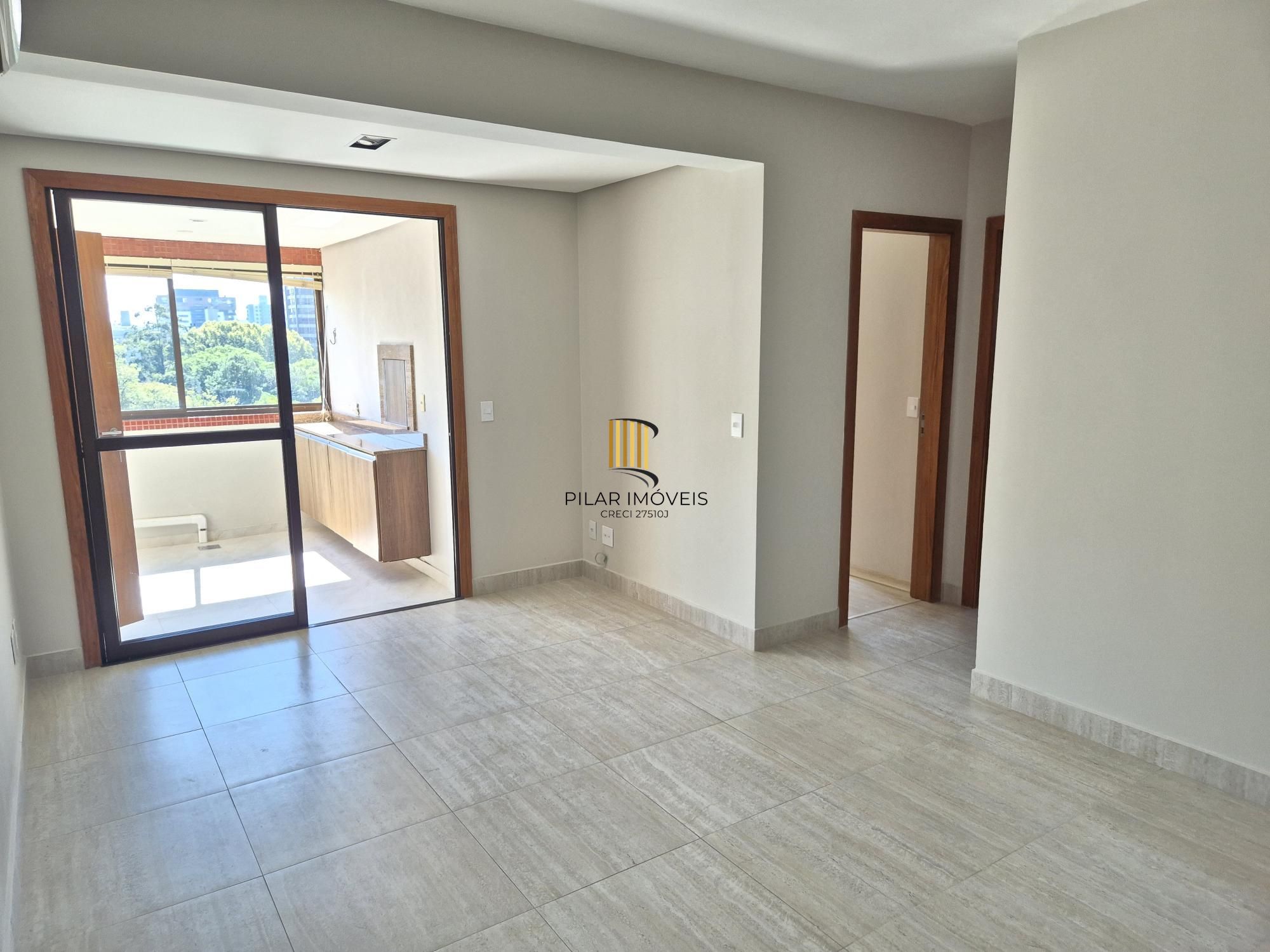 2 dormitórios com churrasqueira e vaga