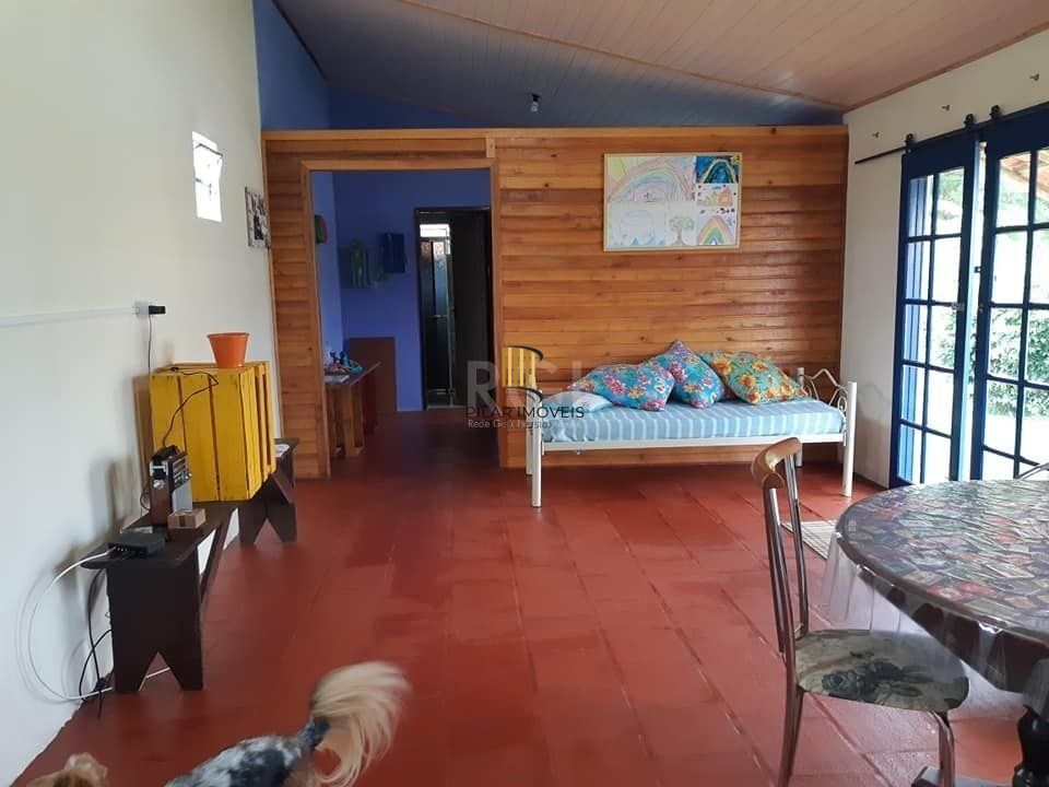 Sítio para Venda - 120m², 3 dormitórios, sendo 1 suites, Águas Claras