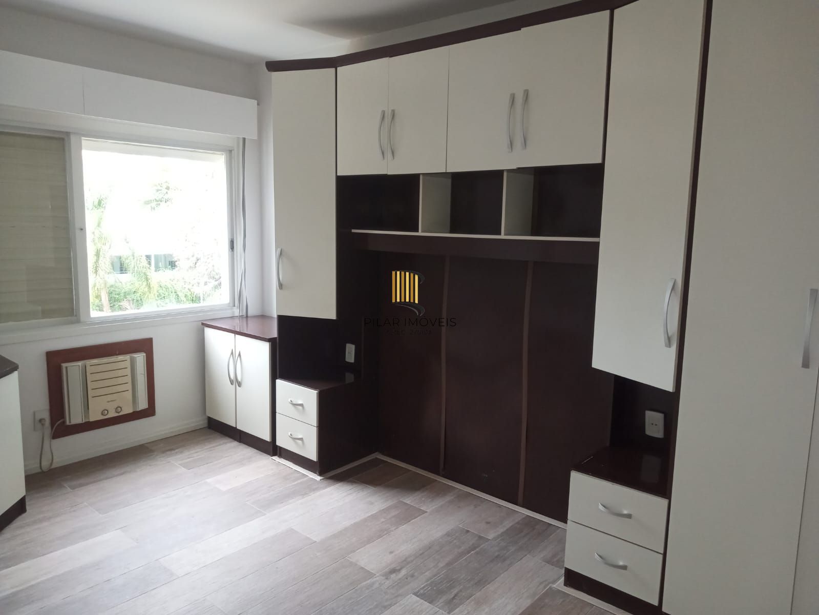 Apartamento dois dormitório, uma vaga