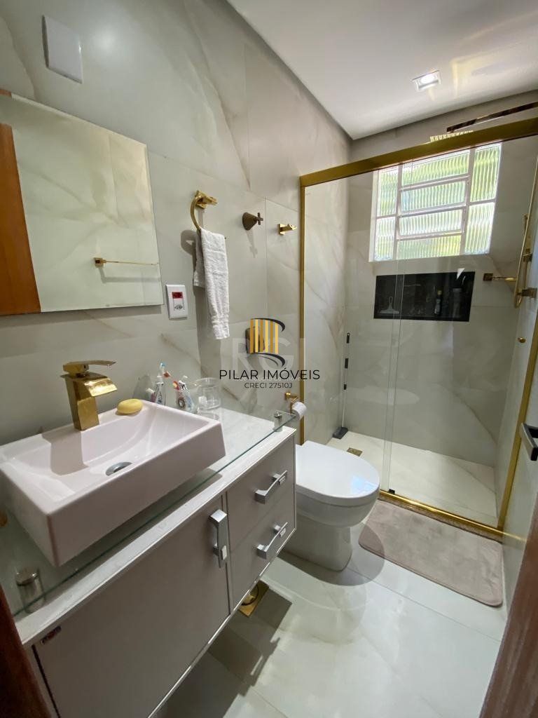 casa - 4 dormitórios - 3 vagas - 170 m² - Menino Deus