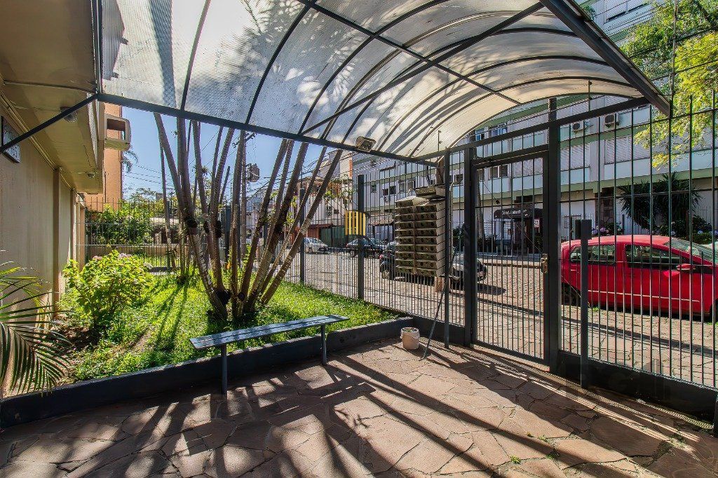 APARTAMENTO - 1 dorm. - 1 vaga - 45,13 m² - MENINO DEUS