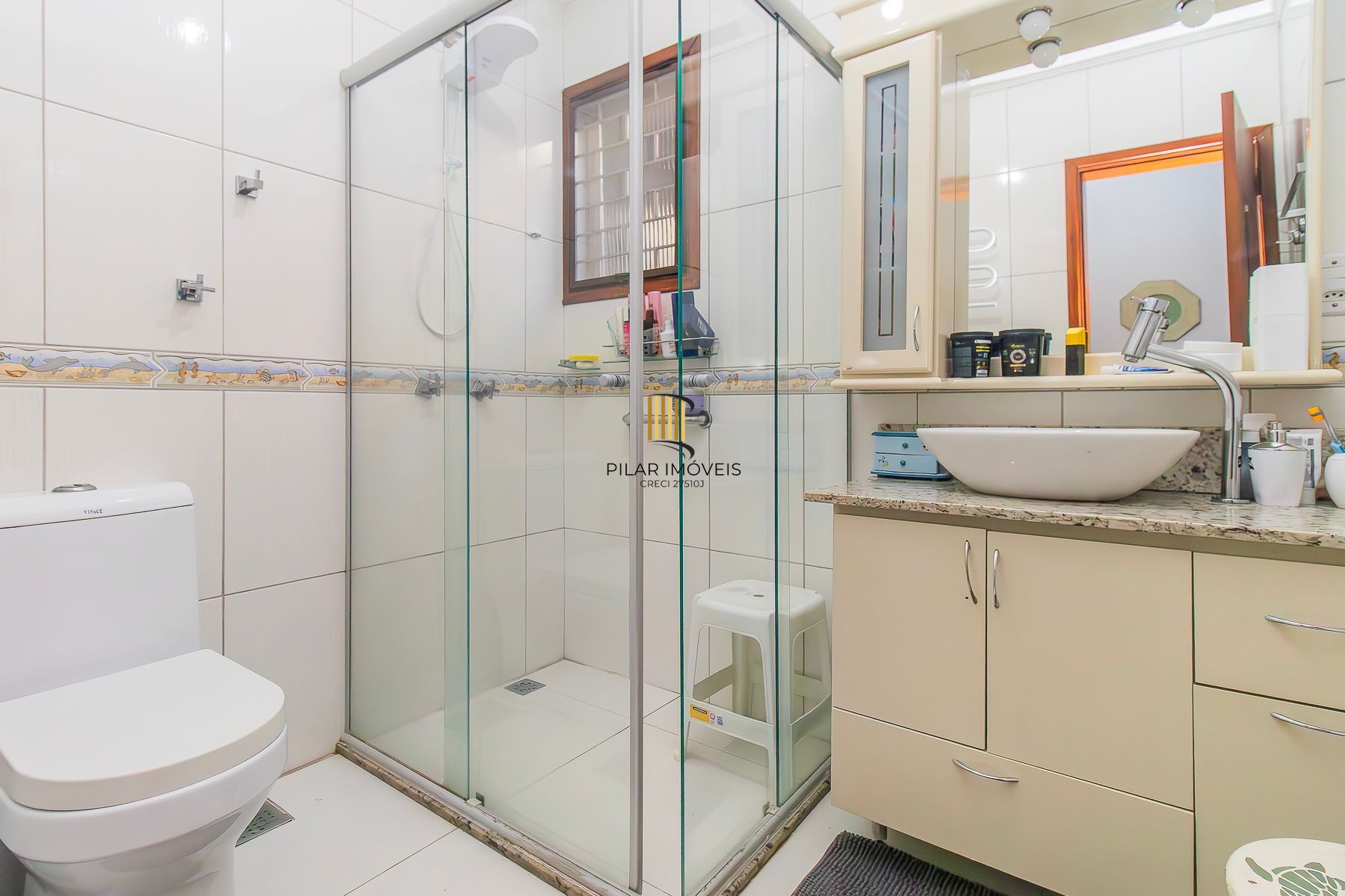 Casa 4 dormitórios no bairro Espírito Santo