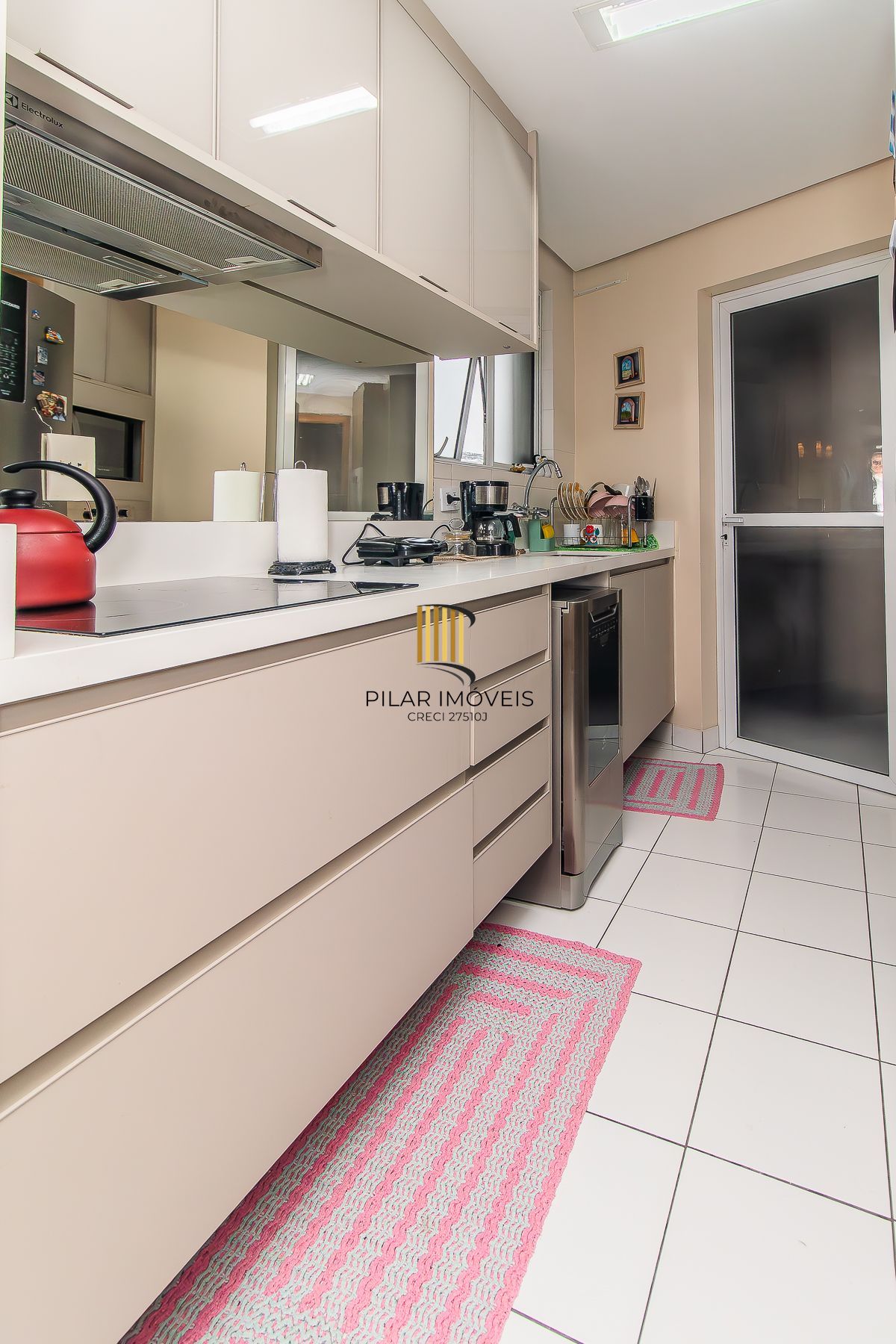 3Dormitórios, com suíte, vaga e infra completa