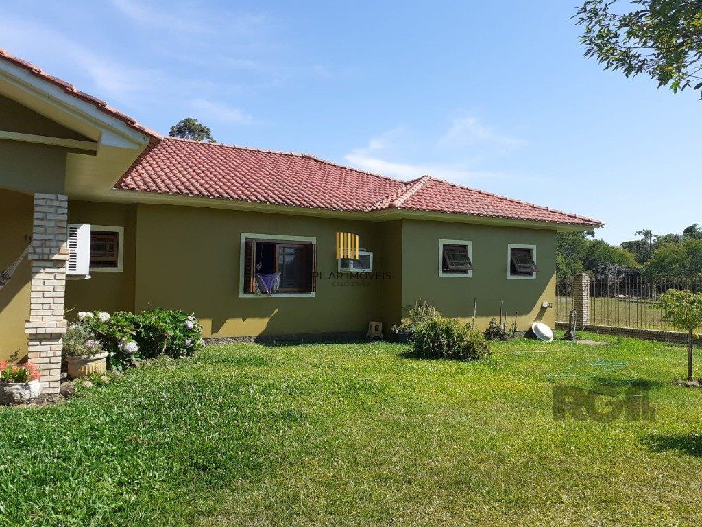 SÍTIO   -  8 ha 2.980 m²  de extensão -  5 dormitórios - 2 vagas - TRIUNFO-RS