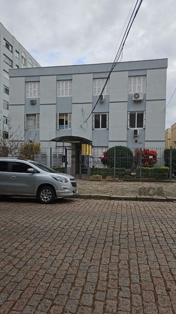 APARTAMENTO  JK -  1 dormitório -  35,22 m² - MENINO DEUS - Pilar Imóveis