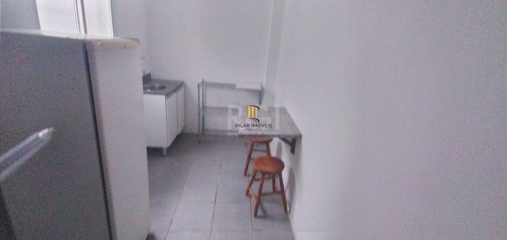Casa para Venda - 100m², 3 dormitórios, 1 vaga - Menino Deus