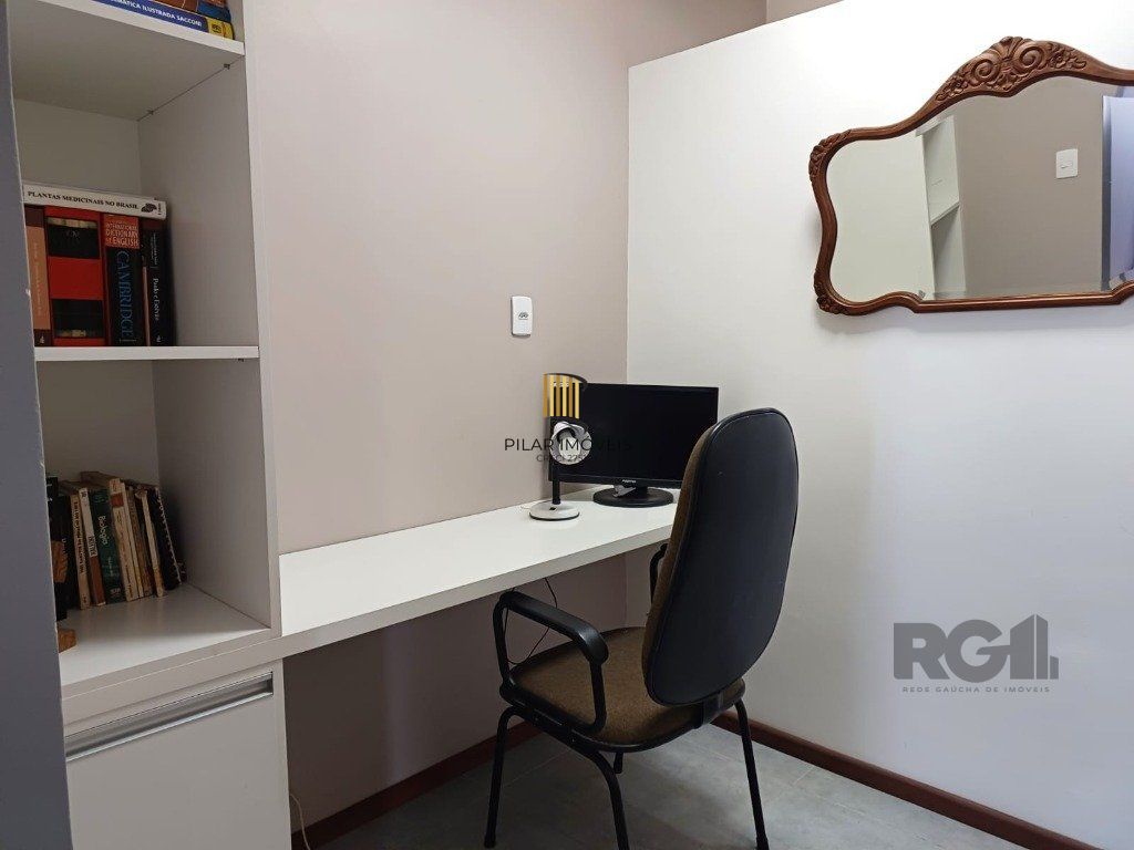 2D em 85m² com lareira e churrasqueira