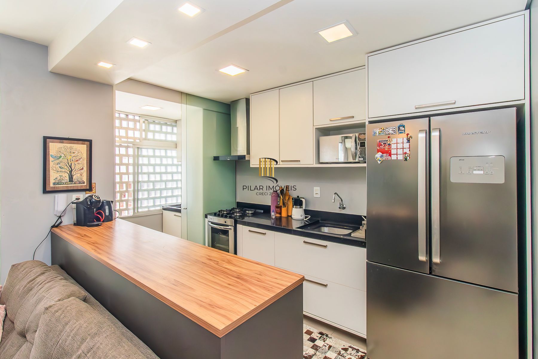 Apartamento dois dormitórios 68,00m² no bairro Glória