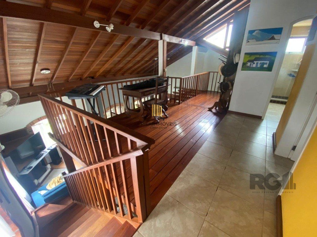 Casa em condomínio- 3 dorm. - 5 vagas -  270m² condomínio cantegril Viamão