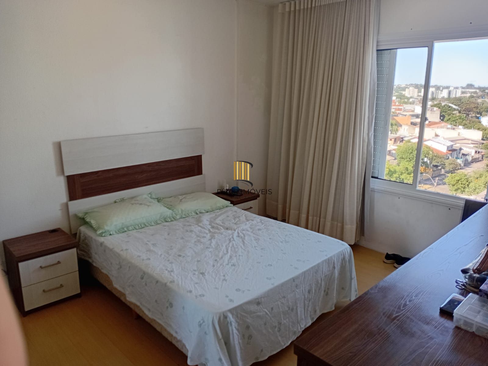 Apartamento 2 dormitórios no bairro Cristal