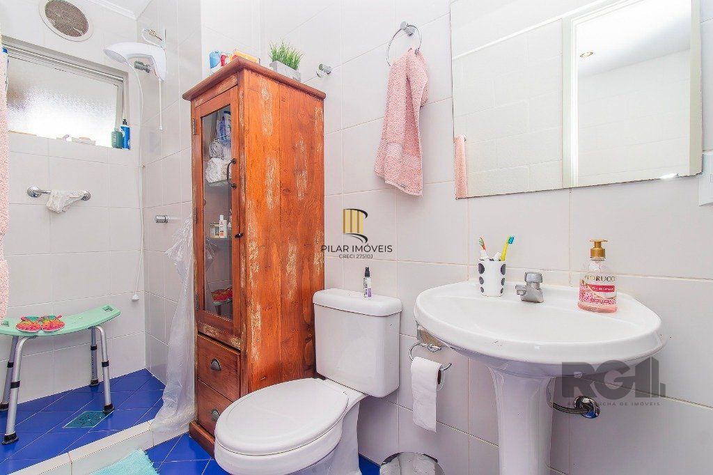 APARTAMENTO 2 DOMITÓRIOS NO BOM FIM, GARAGEM ELEVADOR PROXIMO A UFRGS PORTO ALEGRE