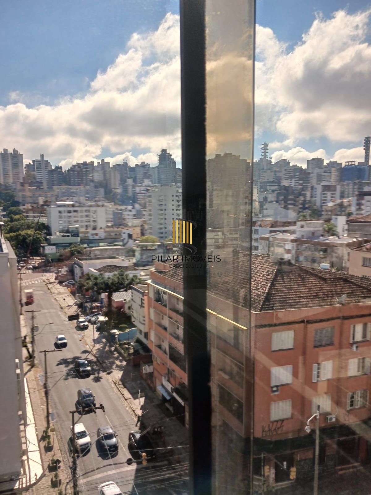 Apartamento três dormitórios ( uma suíte) panorâmico