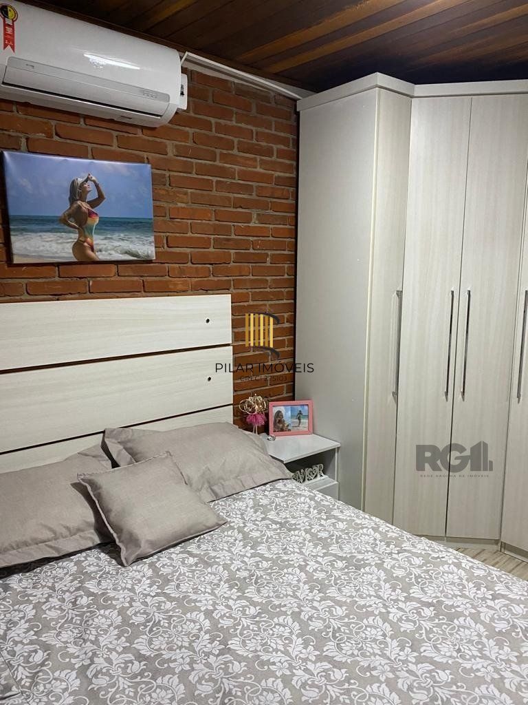 CASA EM CONDOMÍNIO - 3 dorms. - 3 vagas - 150 m² - VIAMÃO