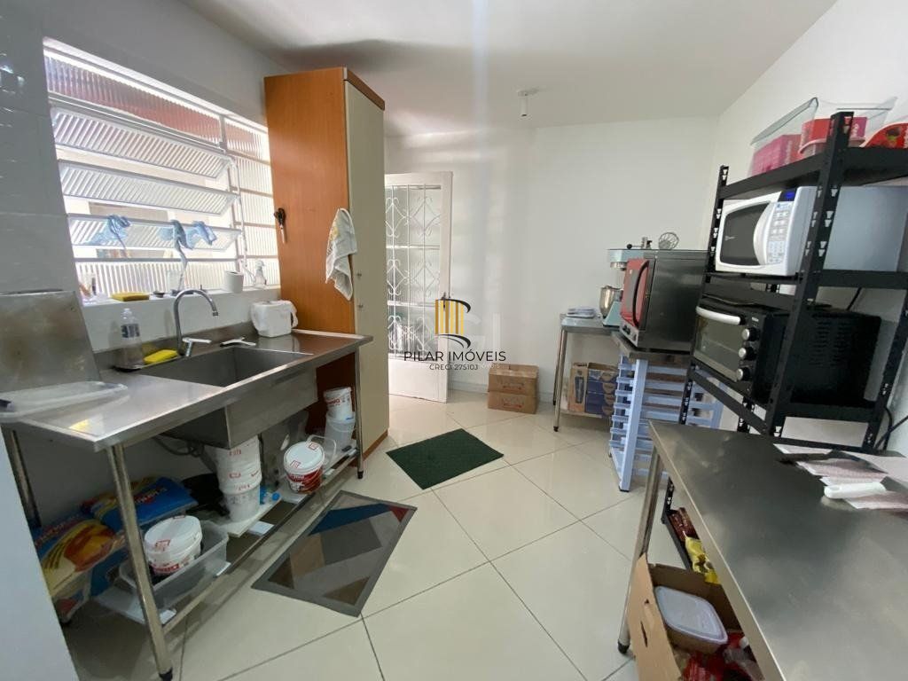 casa - 4 dormitórios - 3 vagas - 170 m² - Menino Deus