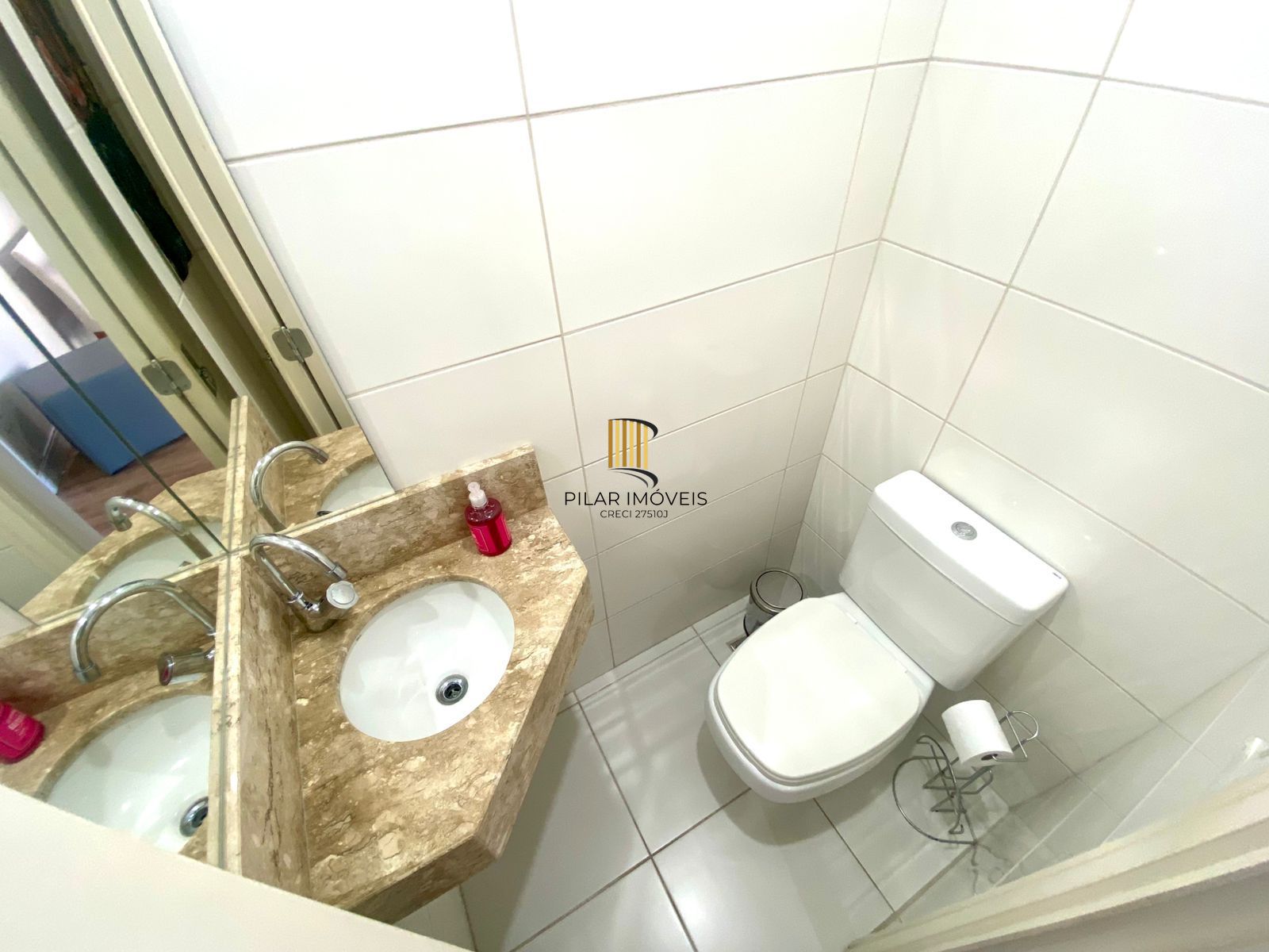 Apartamento 1 dormitório, lavabo e suite, vaga de garagem , 44m2