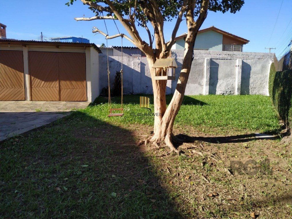 Casa térrea em ótimo estado.