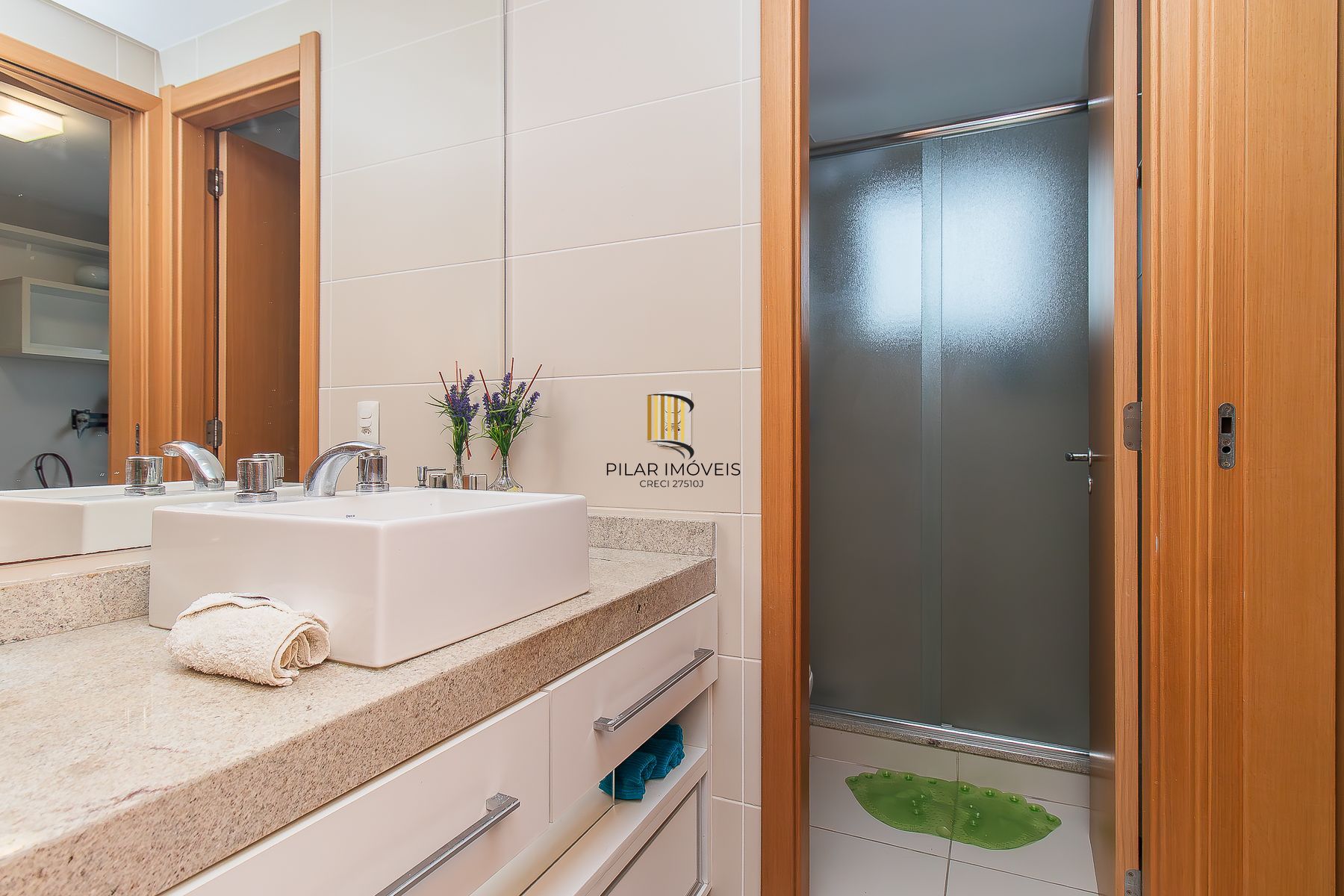 3 suítes 2 vagas Menino Deus