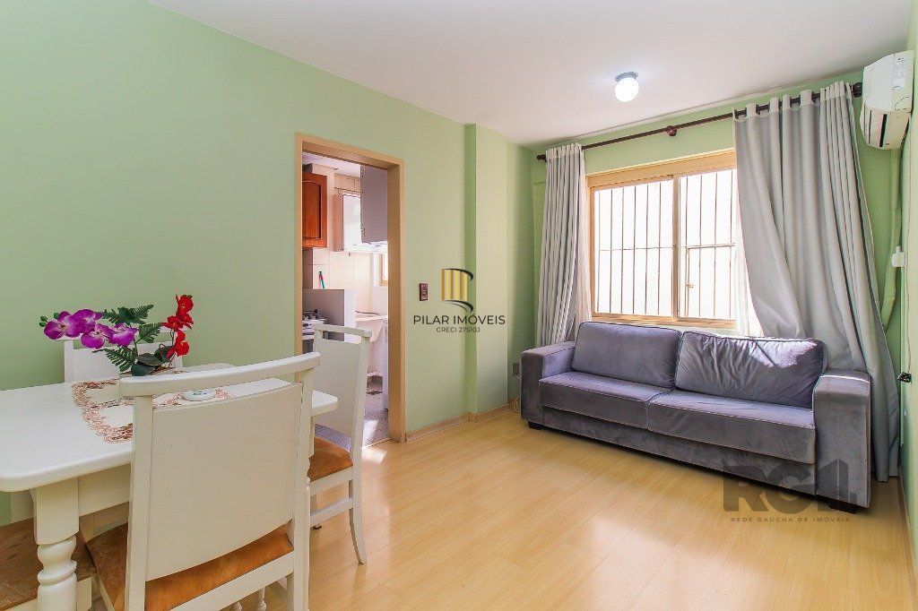 APARTAMENTO 1 DORMITÓRIO SEMI-MOBILIADO COM 34,94m² privativo - CIDADE BAIXA