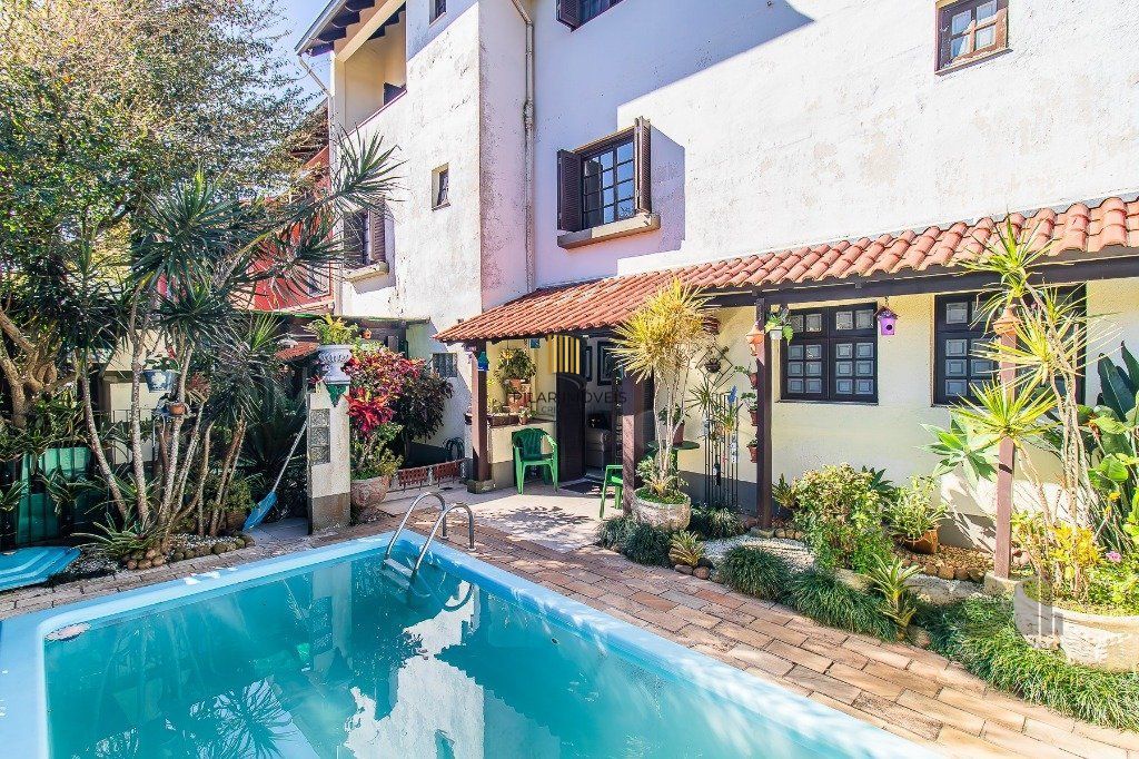Venha morar num lugar tranquilo da zona sul, casa de 334m² - Pilar Imóveis