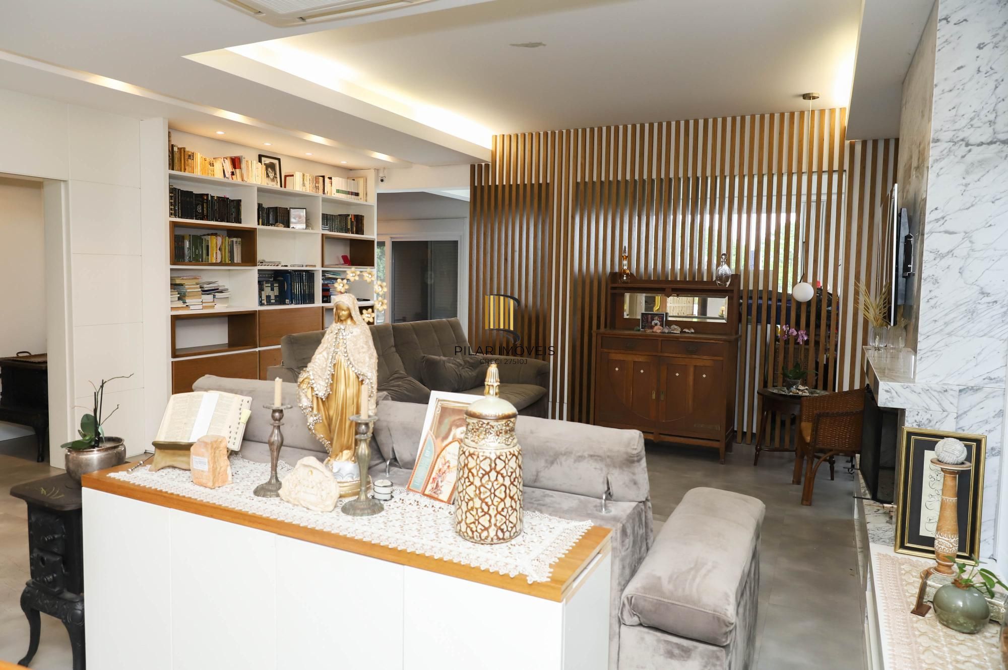 Terraville com 5 suítes