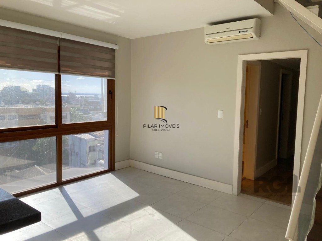 APARTAMENTO DE COBERTURA - 2 dorms. - 1 vaga - 118,02 m² - MENINO DEUS