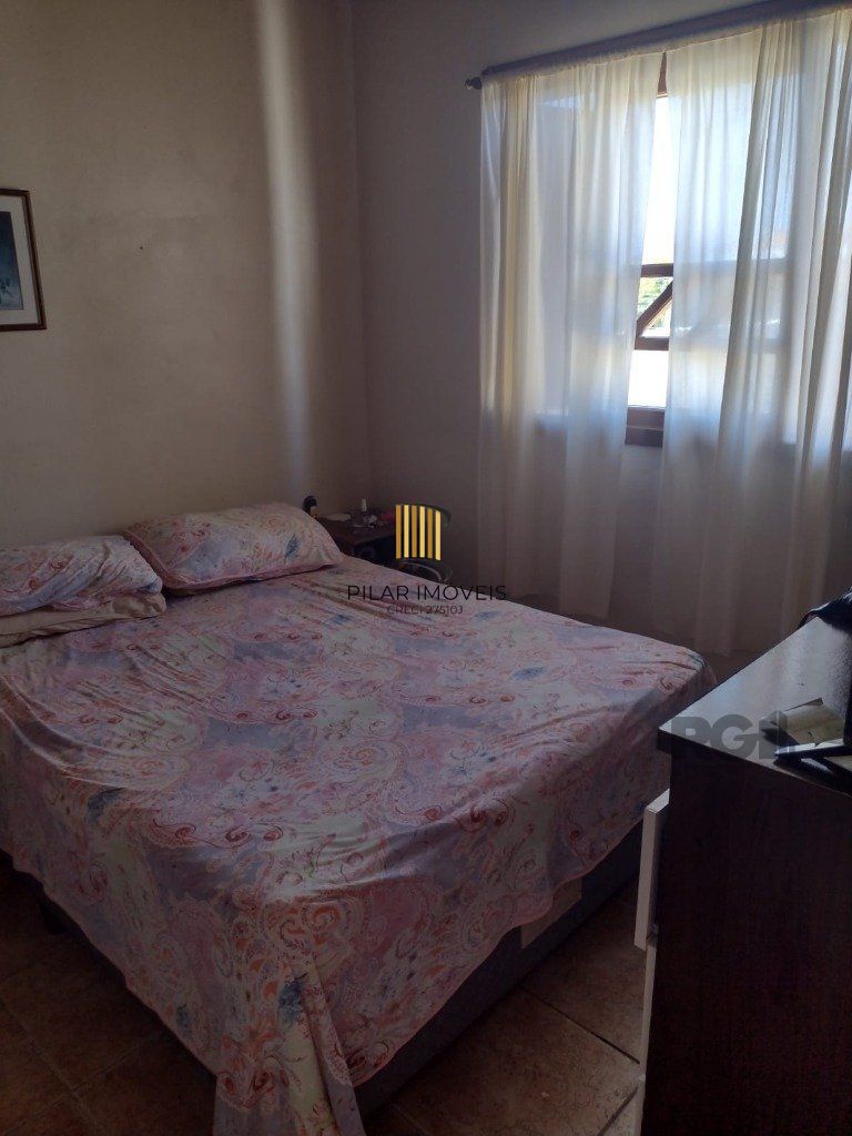 CASA -  2 dorms - 2 vagas - 57,00 m² - CIDREIRA
