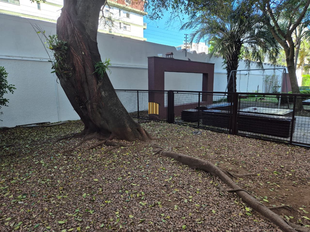 2D com vaga dupla e infra completa