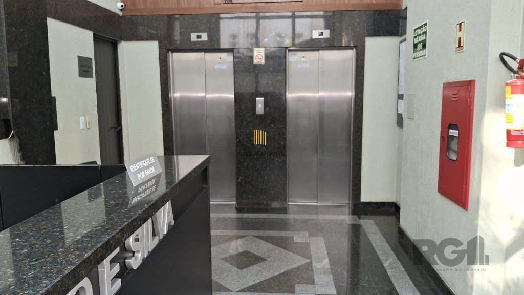 SALA - 34,84 m² - 1 vaga - MENINO DEUS