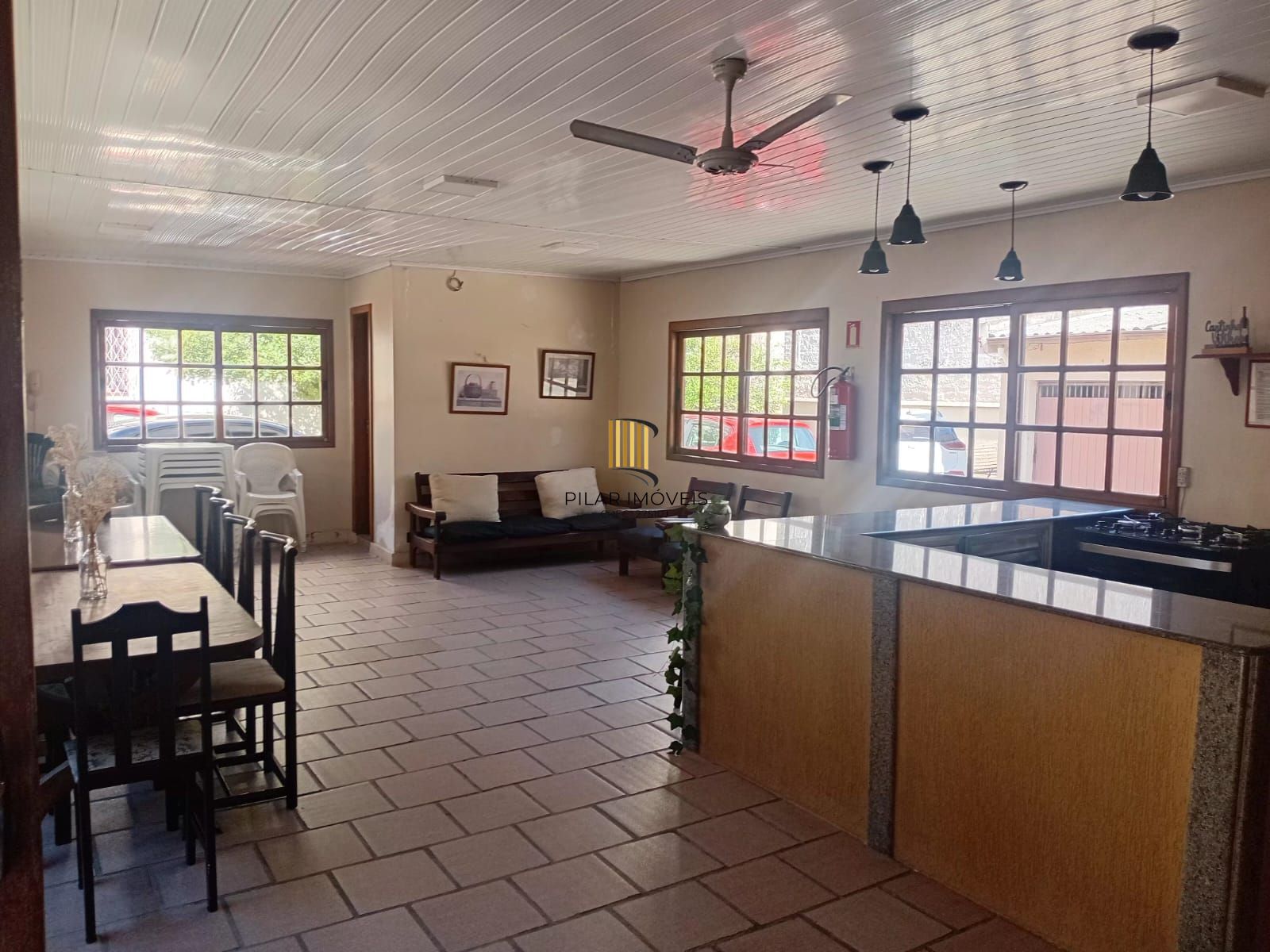 Apartamento 2 dormitórios no bairro Menino Deus