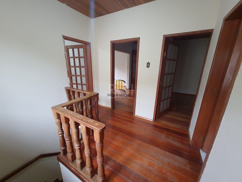 Casa para Venda - 300m², 3 dormitórios, sendo 3 suites, 5 vagas - Santana