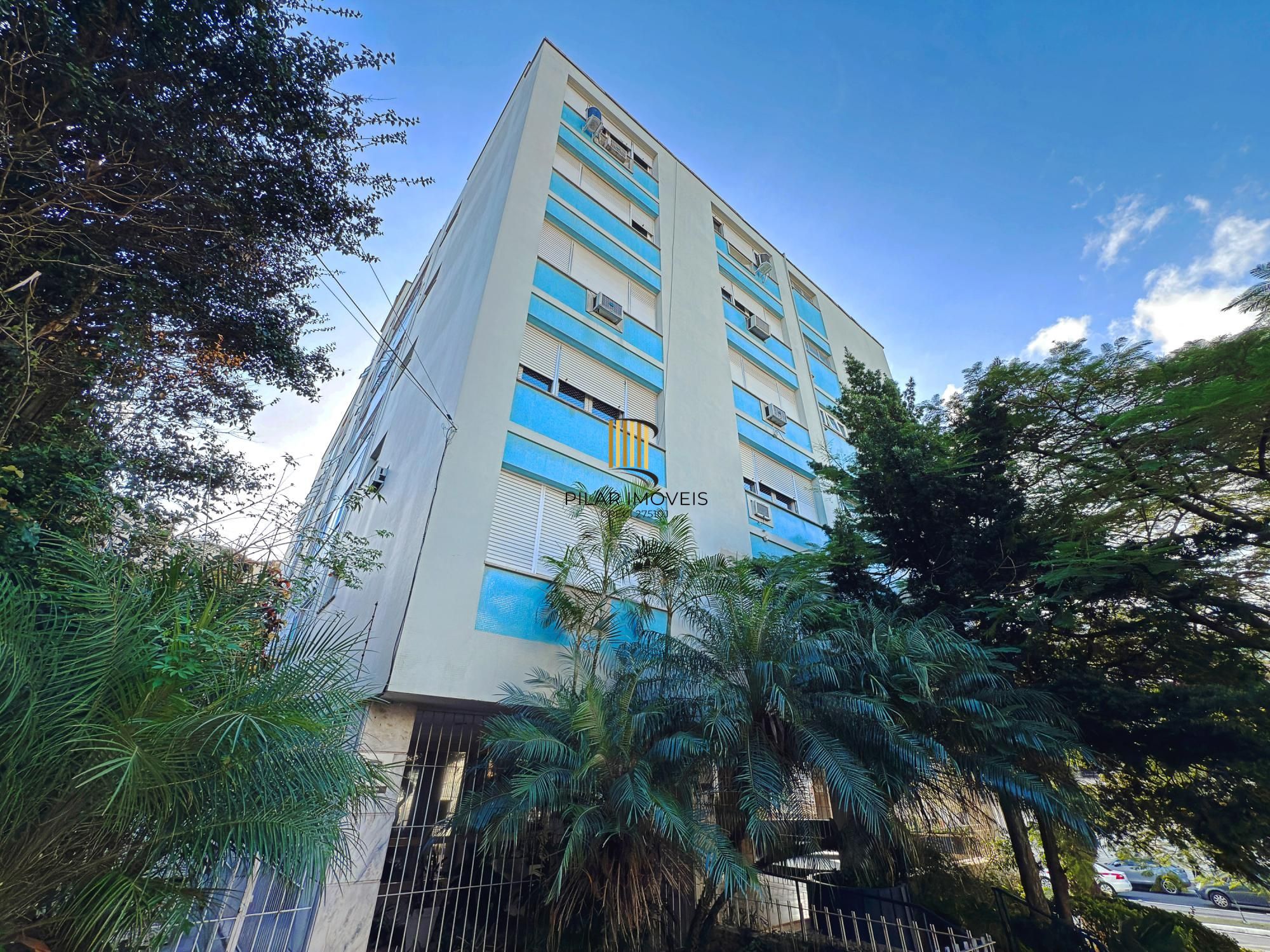 231,8 m², 3 dormitórios com suíte, 1 vaga