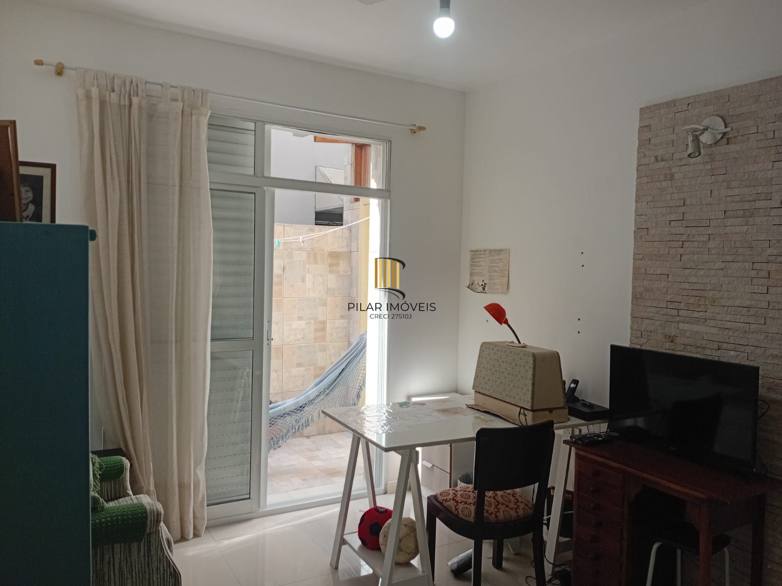 Apartamento 2 dormitórios no bairro Menino Deus