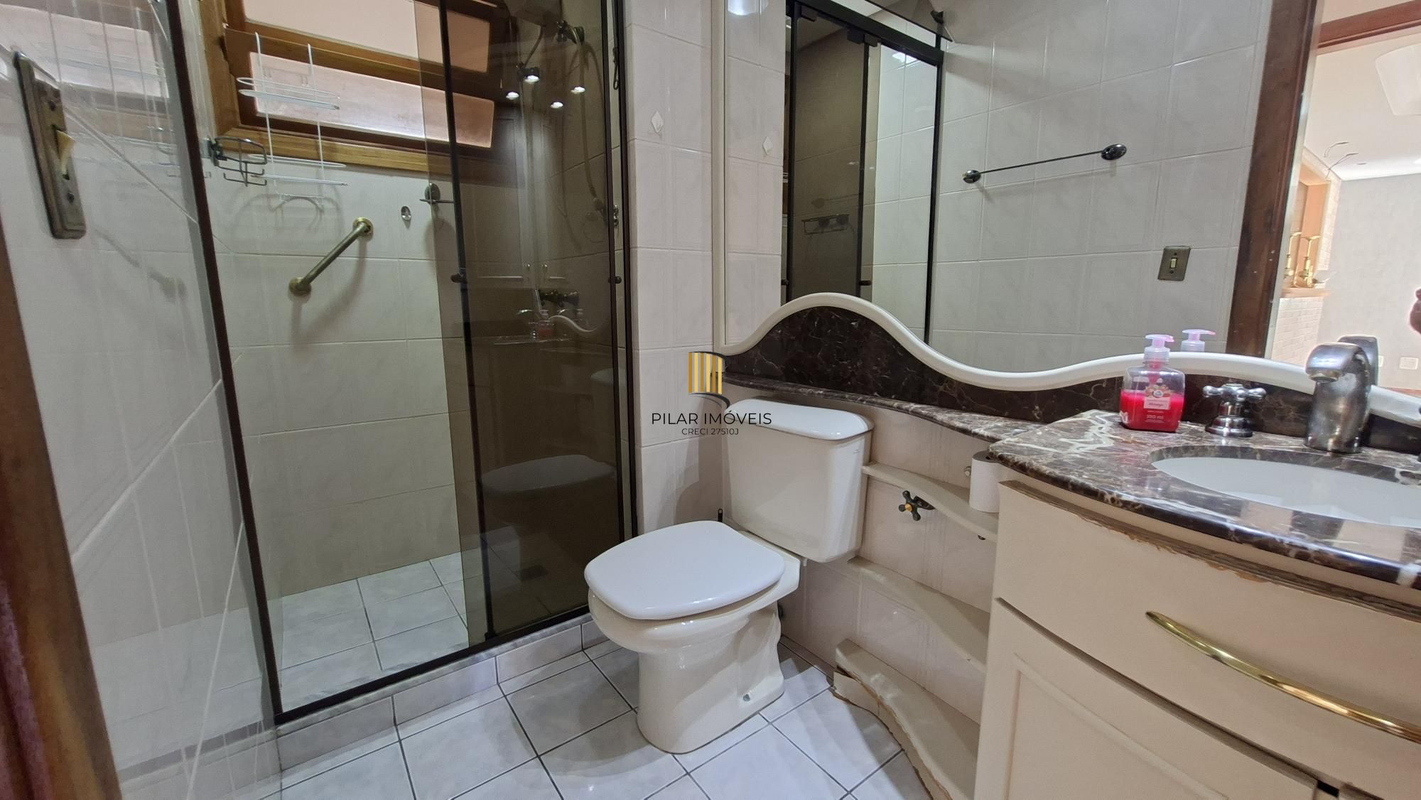 Apartamento 108,72 m² privativos,2 dormitórios, 1 suite, sacada,  garden e churrasqueira, 1 vaga coberta.