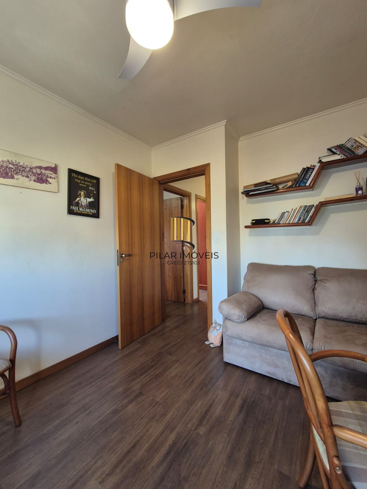 Amplo apto 3dormit e 2 vagas no Menino Deus