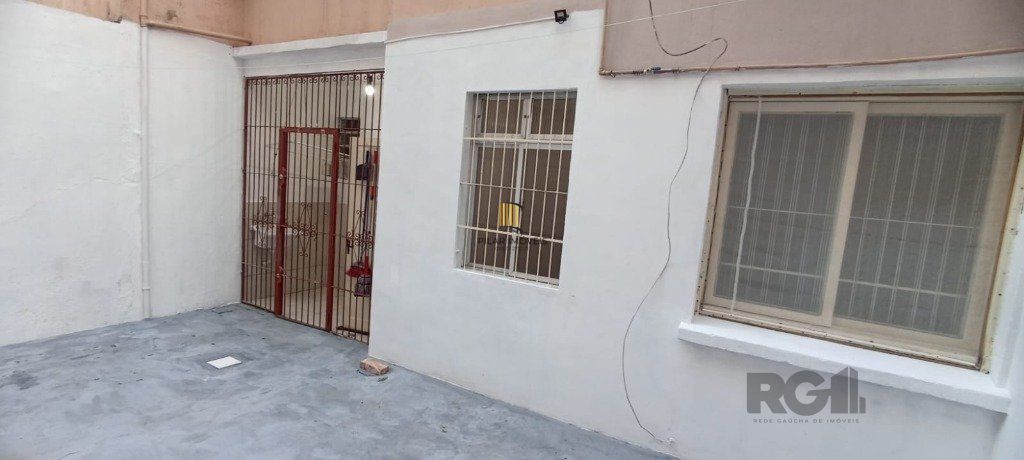 Apartamento para Venda - 68.9m², 2 dormitórios, Menino Deus