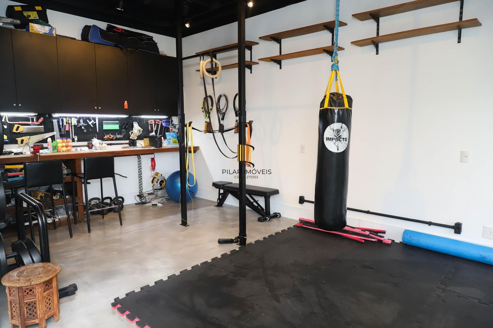 Terraville com 5 suítes