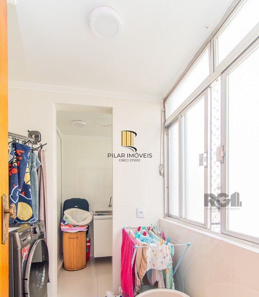 3 dormitórios em 103m² no miolo do Menino Deus