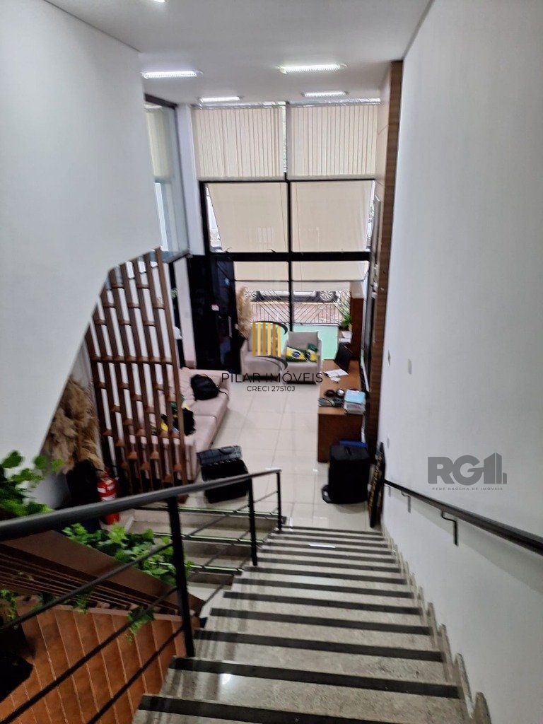casa misto -7 salas - 325,12 m² - Menino Deus
