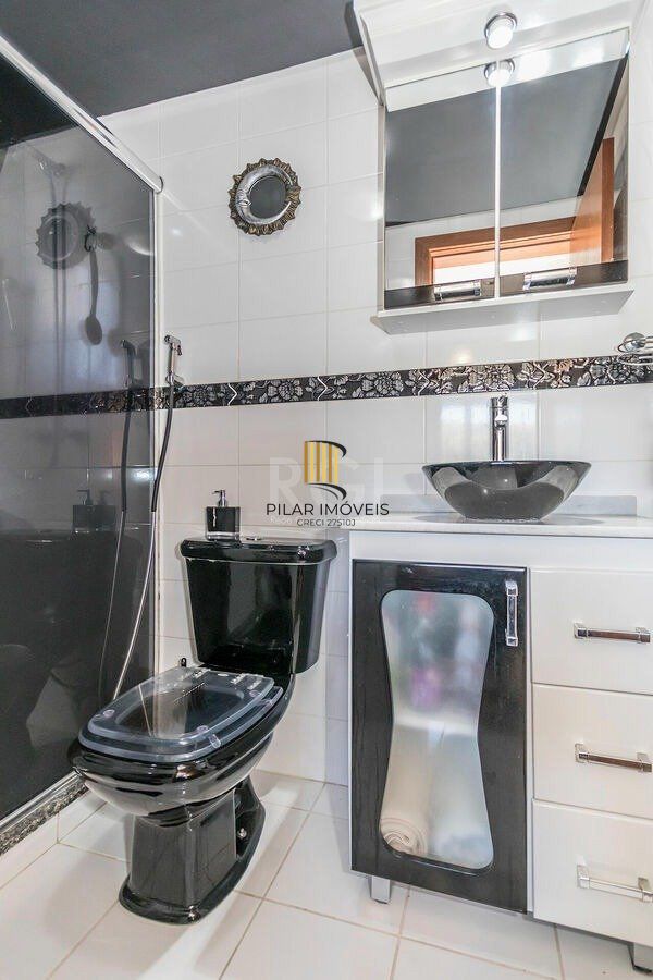 Apartamento para Venda - 73.42m², 3 dormitórios, sendo 1 suites, 1 vaga - Partenon