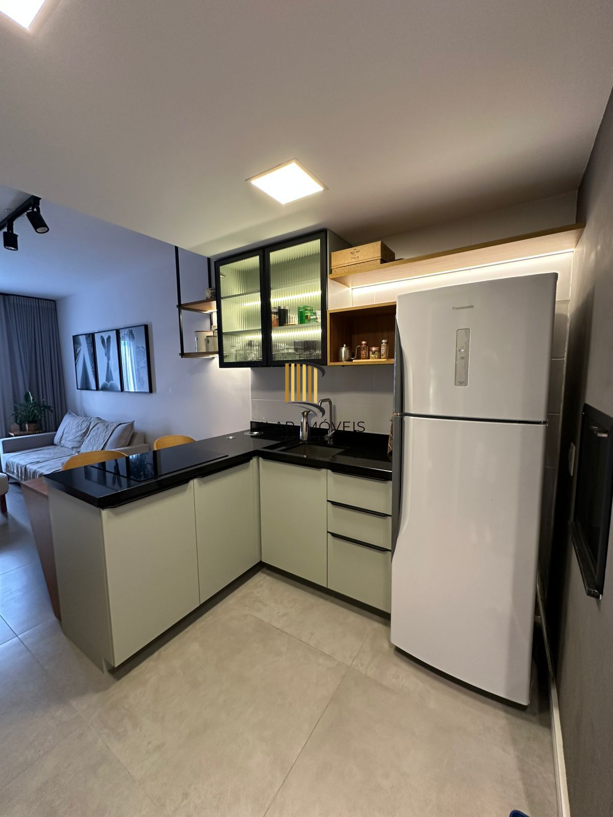 Apartamento de 1 dormitório 1 suíte, 44m2, bairro Azenha