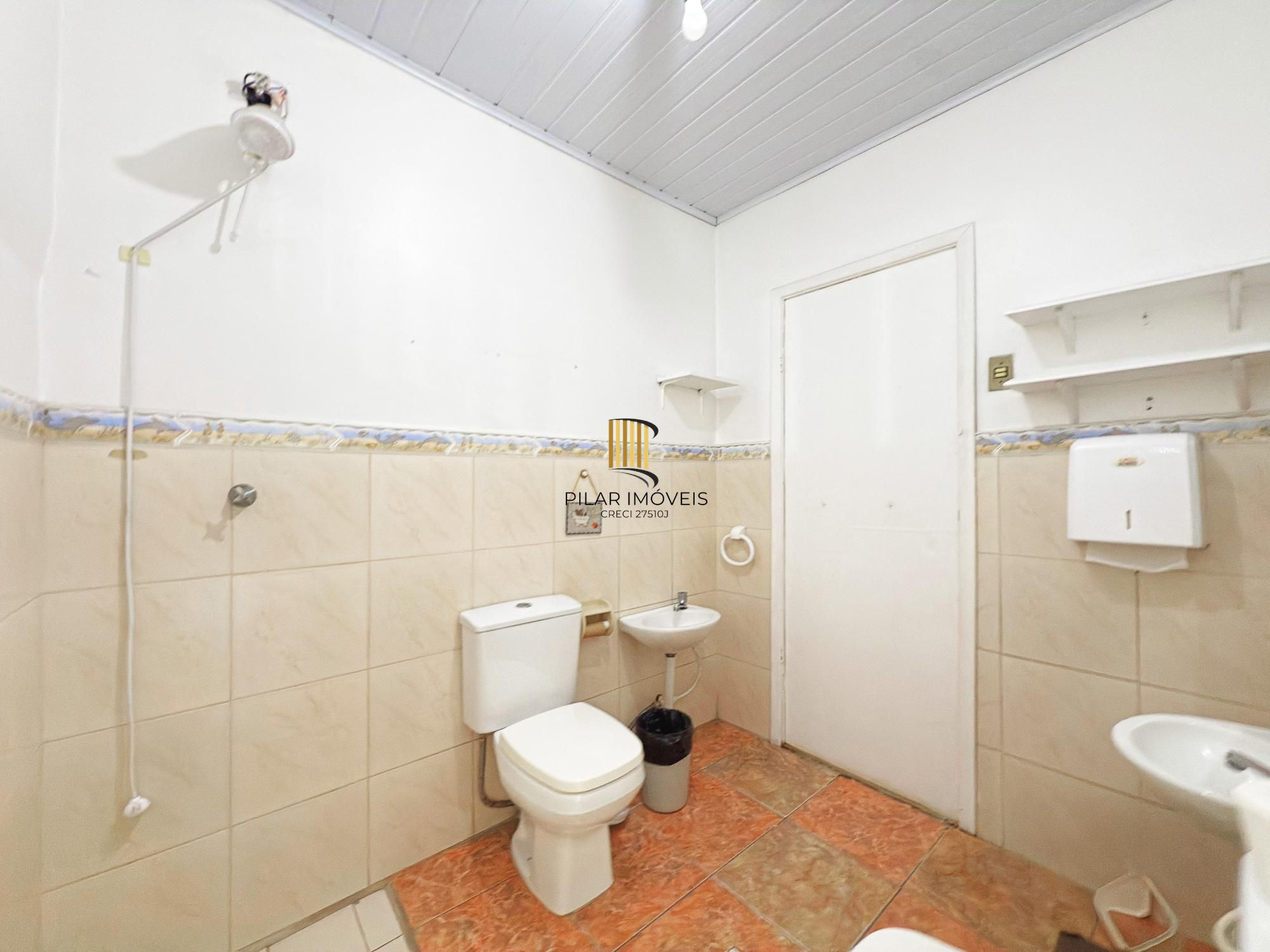 Excelente casa residencial/Comercial para vender no bairro cristo Redentor
