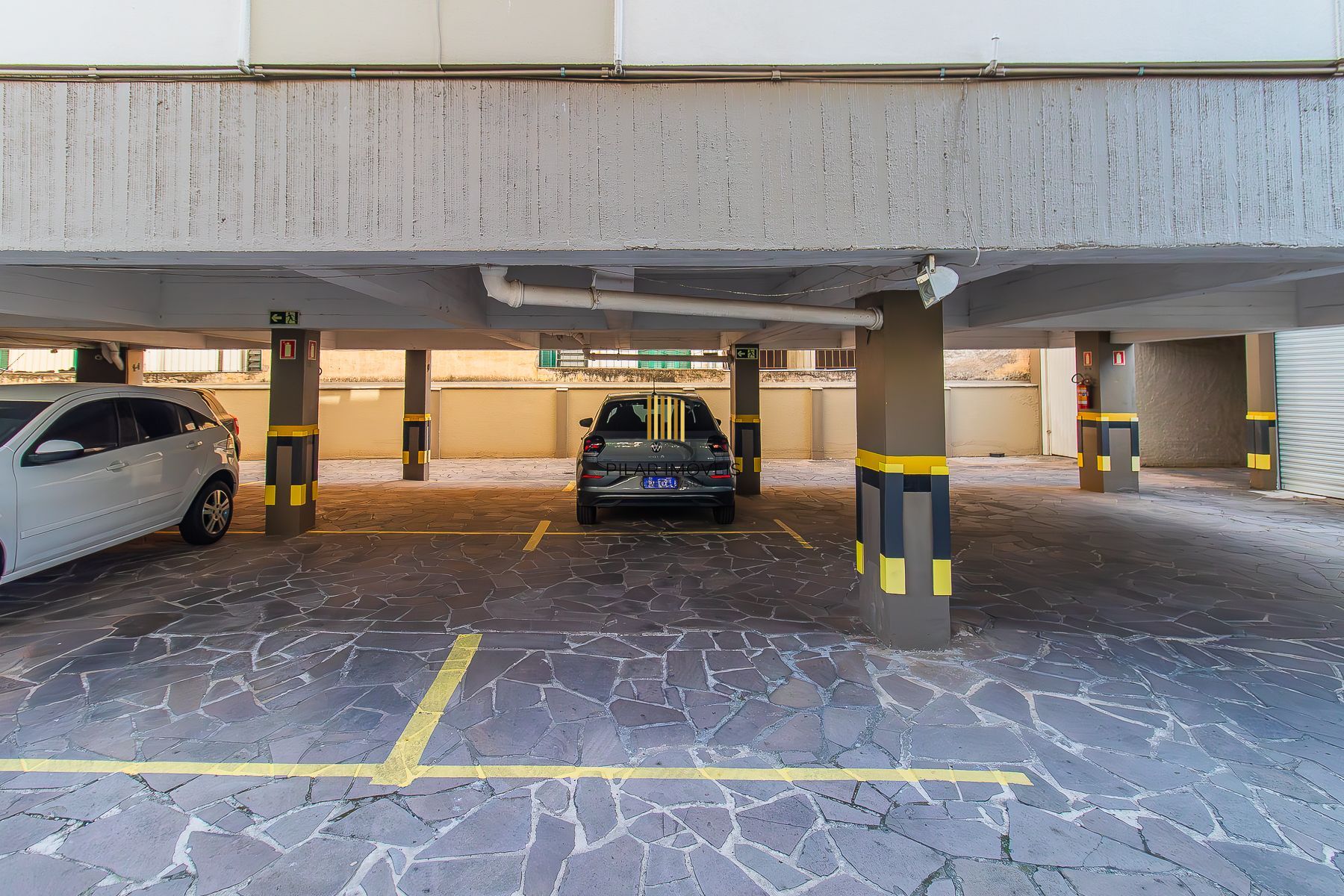 Apartamento 2 dormitórios no bairro Menino Deus