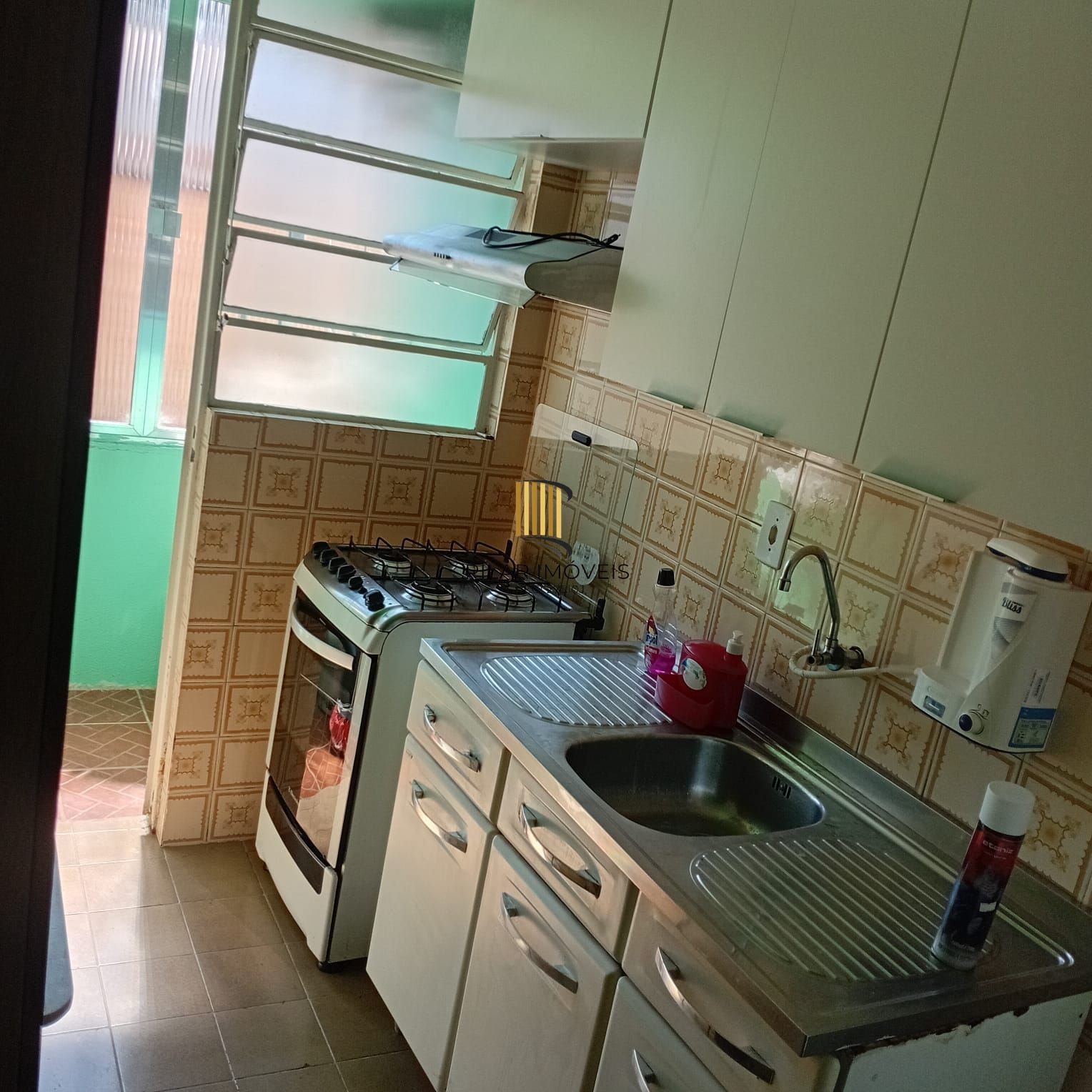 Apartamento 1 dormitório mobiliado .