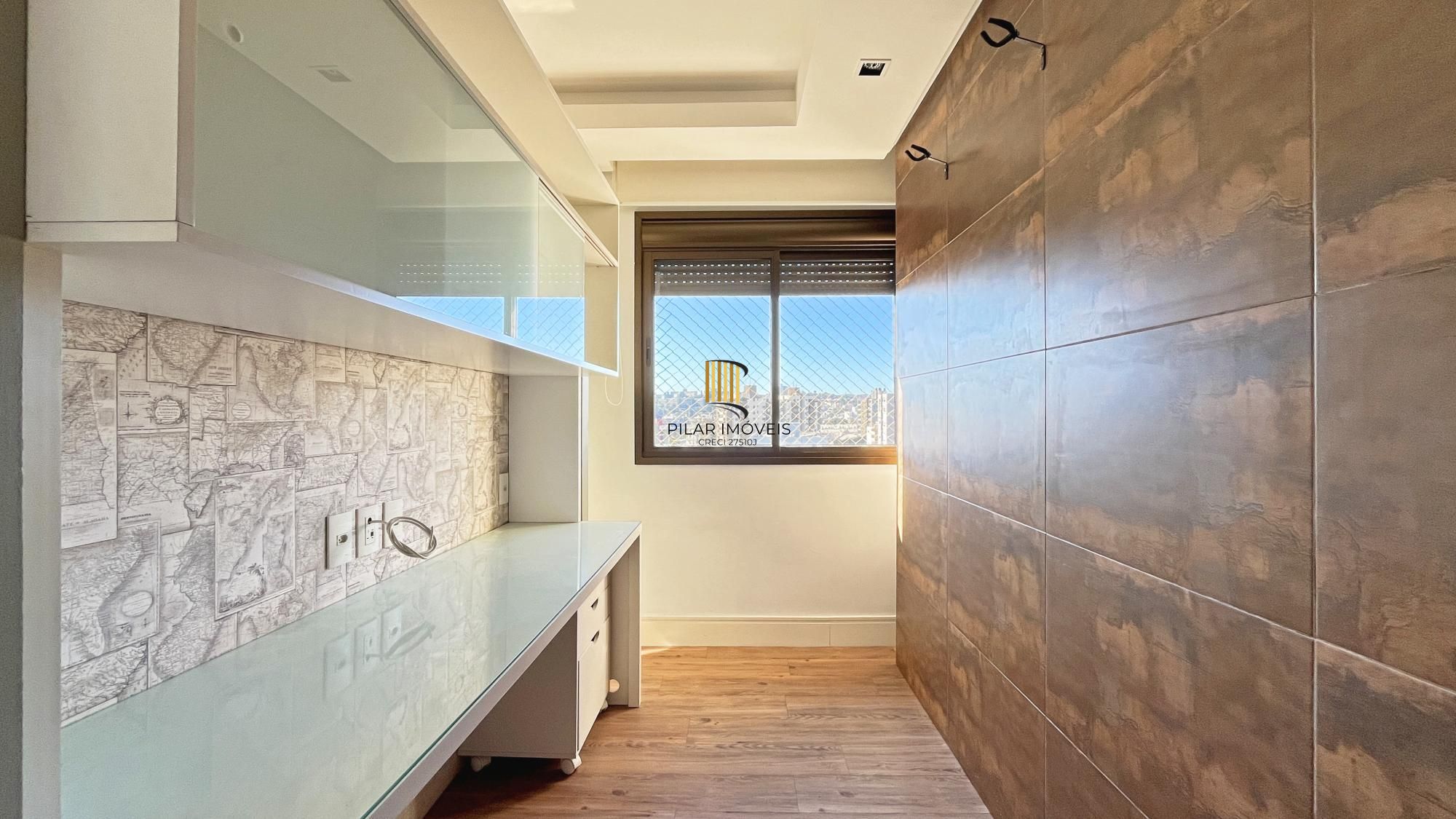 Apartamento - 2 dormitórios - 2 suíte - 1 vaga dupla- 86,72 m² - MENINO DEUS