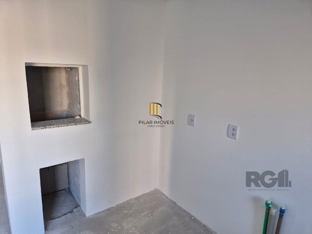 Novo, 1 suíte e infra.