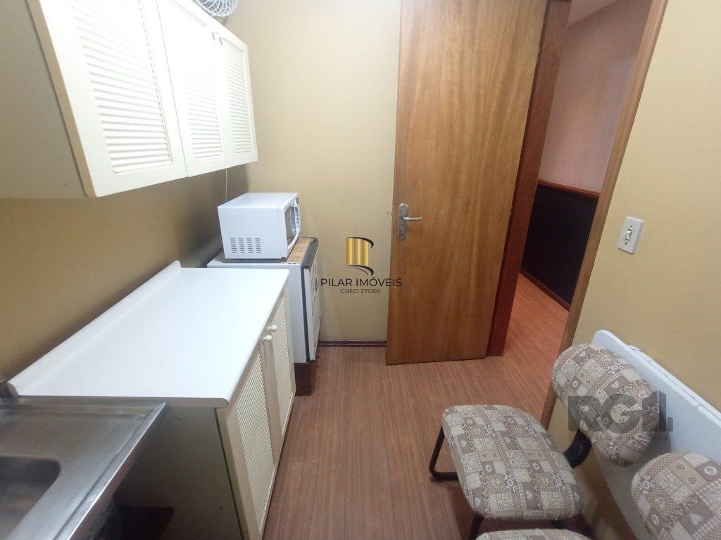 Conjunto/sala - 68 m² - Centro Histórico