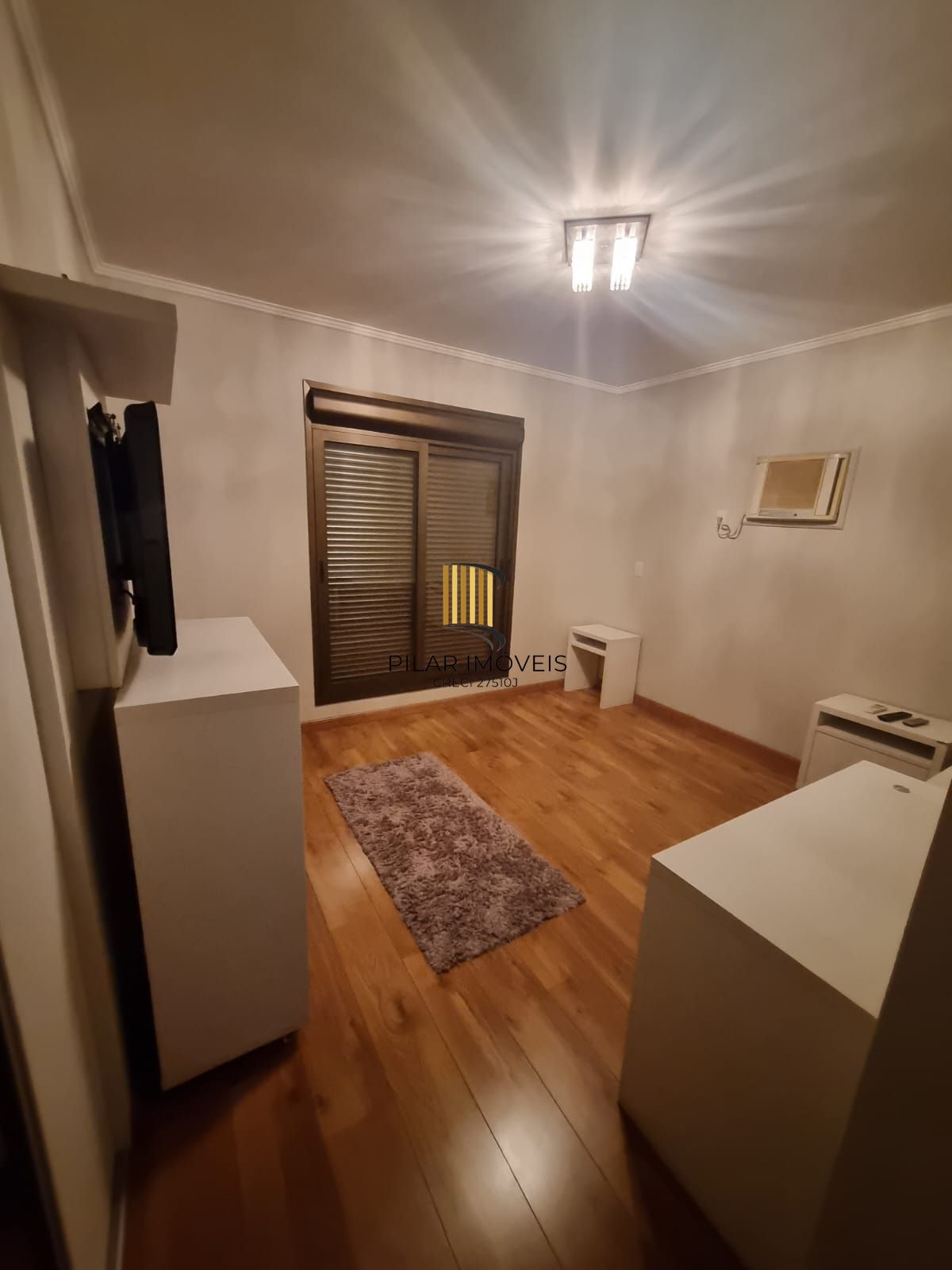 2 Dormitórios com suíte, vaga e churrasqueira