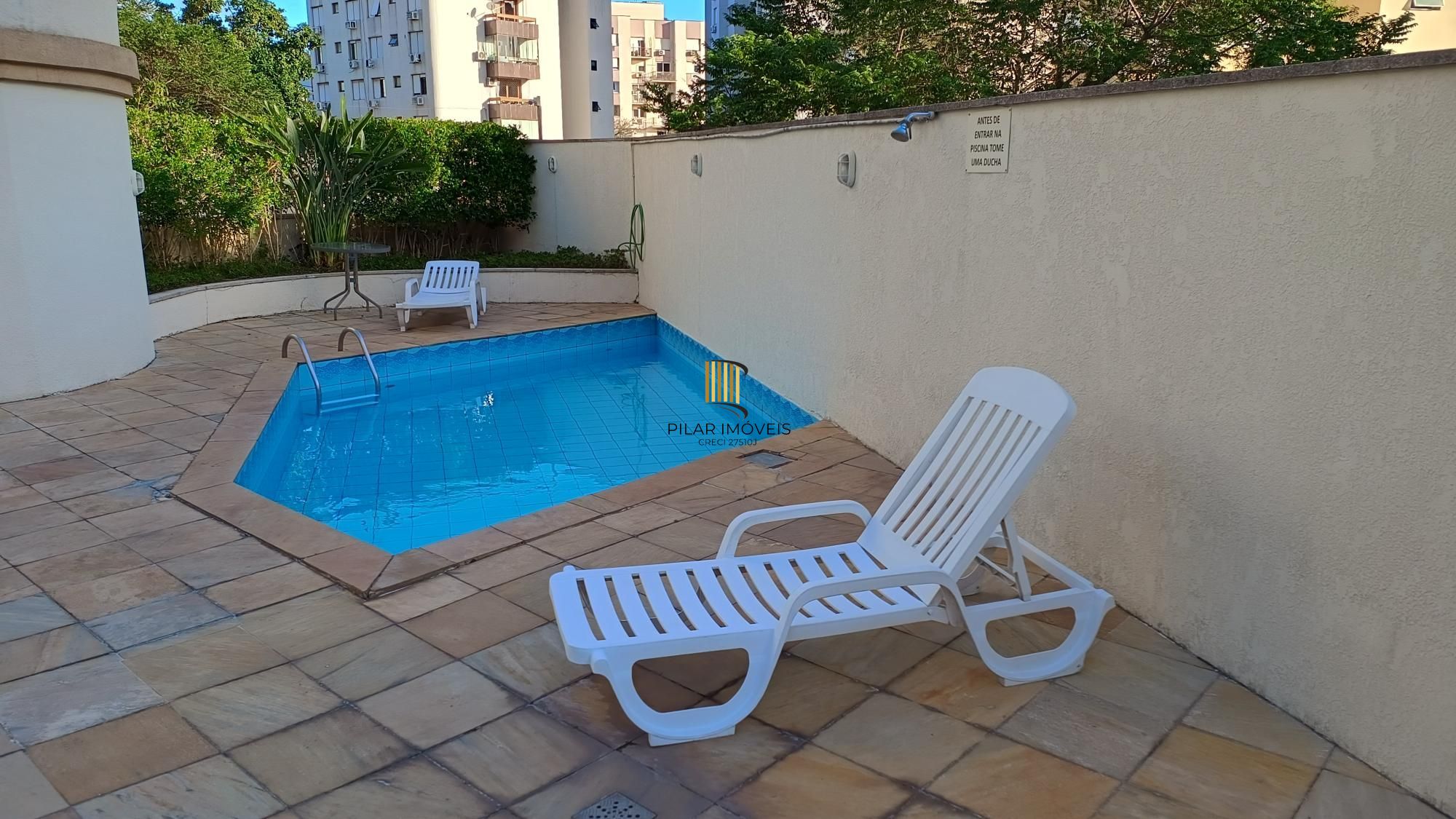 Apartamento 2 dormitórios 1 vaga no Bairro Menino Deus