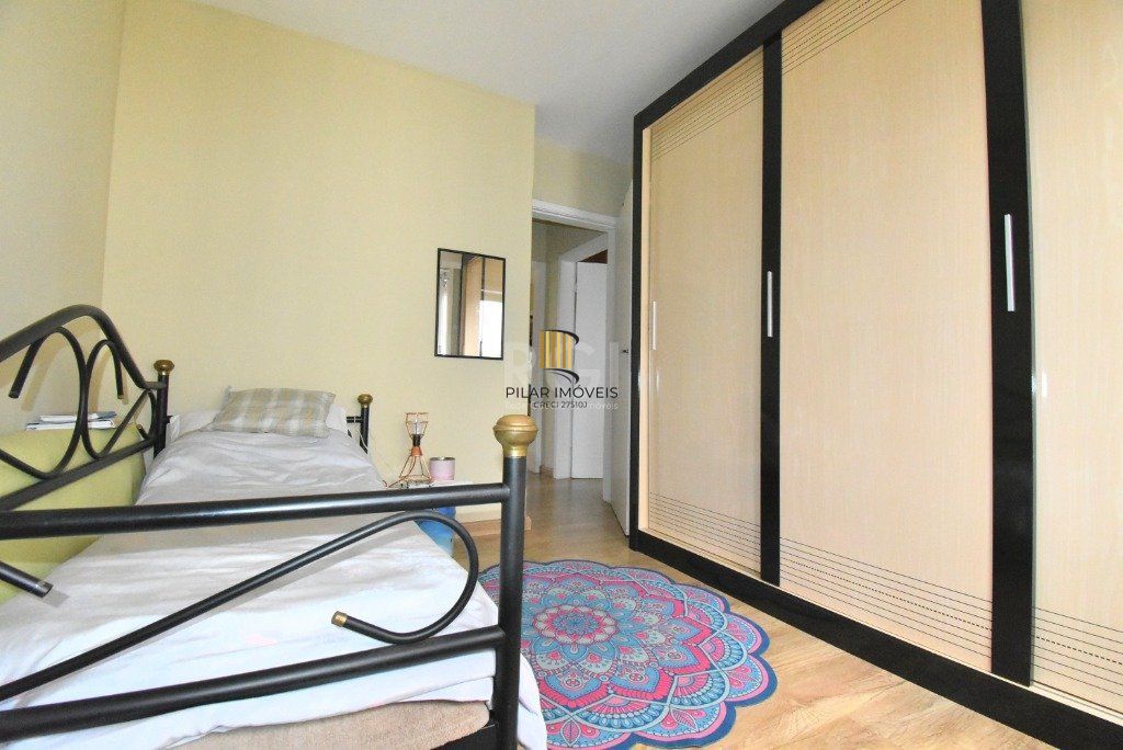 Apartamento para Venda - 60m², 2 dormitórios, 1 vaga - Medianeira
